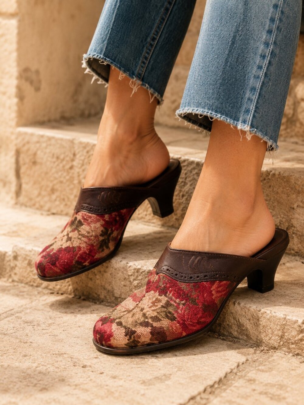 Romus Spain Mules Womens 36 6 Floral Tapestry Leather Slip On Heels Boho
